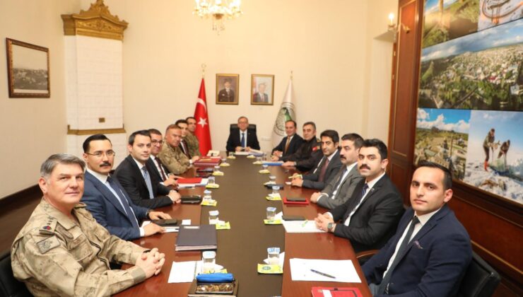 Kars’ta Asayiş ve Sınır Güvenliği Masaya Yatırıldı
