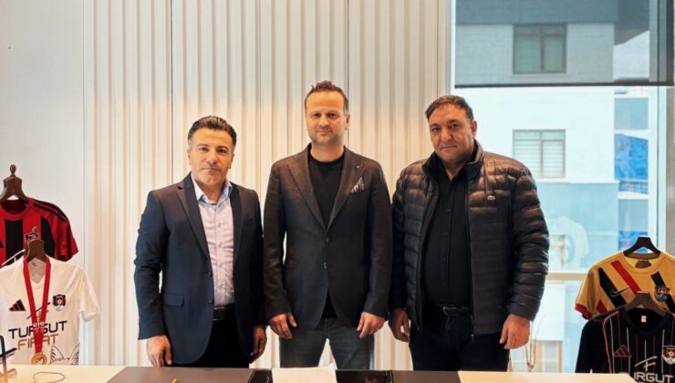 Vanspor, Osman Zeki Korkmaz ile Anlaştı