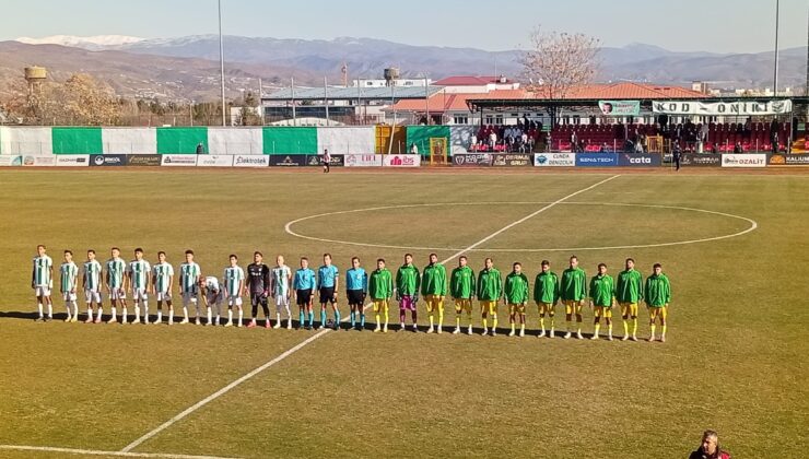 3.Lig 2. Grup’ta Lider 12 Bingölspor Dolu Dizgin: Osmaniyespor FK’yı 2-0 Mağlup Etti