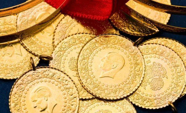 Altın Fiyatlarında Yükseliş Grafiği Sürüyor: Gram Altın 6 Bin 855 Lira Seviyesinde