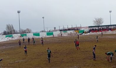 Bingöl’de Puanlar Paylaşıldı: Lider 12 Bingölspor Sahasında Takıldı