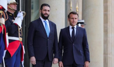 Suriye Cumhurbaşkanı Şara ve Fransa Cumhurbaşkanı Macron Arasında Kritik Görüşme