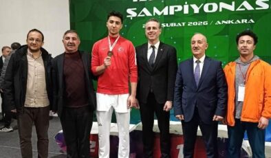 Van Gevaş’ın Gururu Raci Şahin Tekvandoda Türkiye 3.’sü Oldu