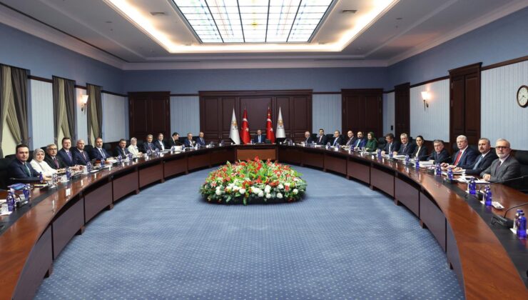 Ak Parti Merkez Yürütme Kurulu Toplandı