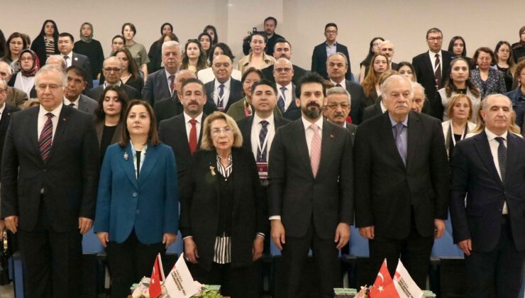 Prof. Dr. Umay Türkeş Günay Onuruna Türkolojinin Öncü İsimleri Ankara’da Buluştu