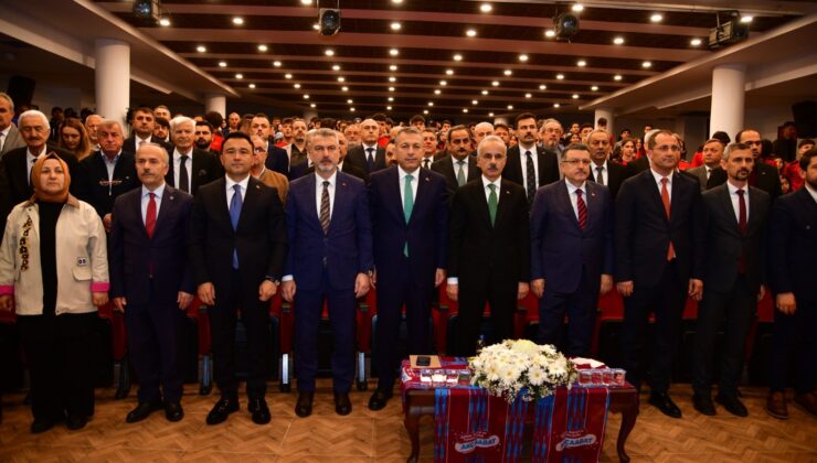 Ulaştırma ve Altyapı Bakanı Abdulkadir Uraloğlu Akçaabat Kitap ve Söyleşi Günleri’ne Katıldı