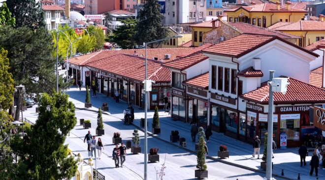 Bakan Kurum: Çorum’un Tarihine Ve Hafızasına Layık Bir Meydan İnşa Ettik