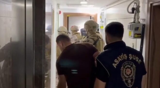 İstanbul Ve Ankara’da Silahlı Eylemlere Karışan 8 Şüpheli Yakalandı